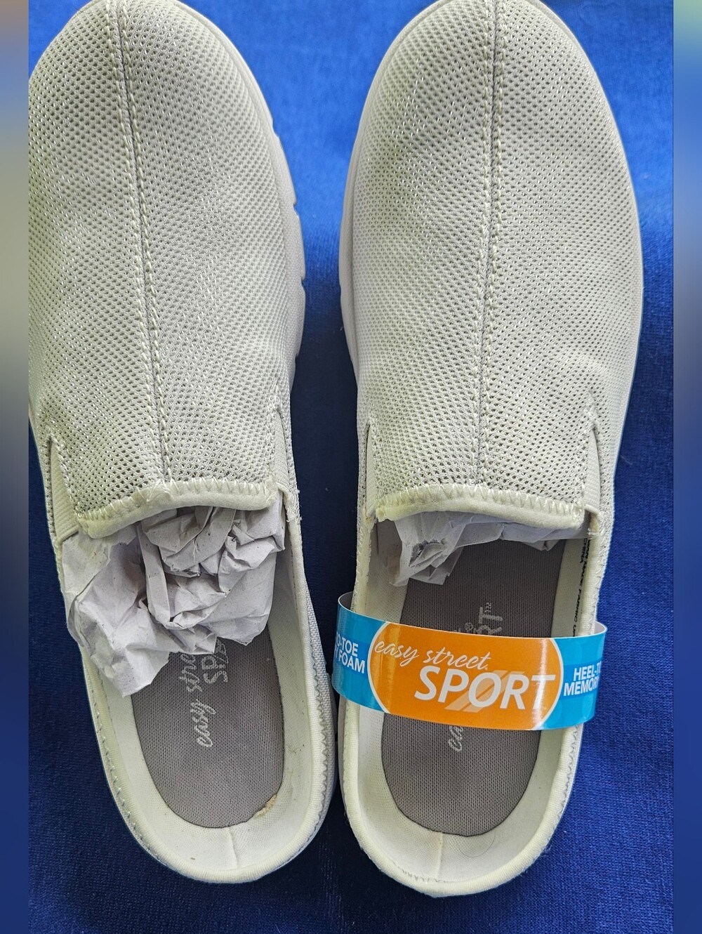 Easy Street  Slip-On Sneakers in Metallic White